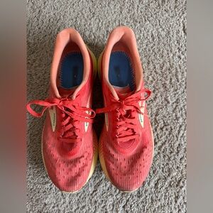 Brooks Hyperion Tempo Running Shoe